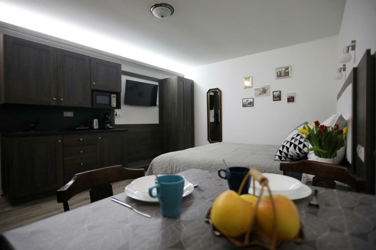 Varga Vendeghaz Sumegpraga Exterior foto